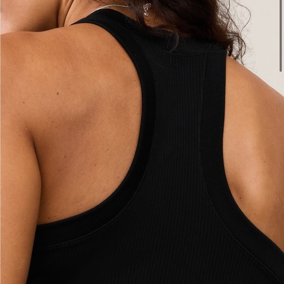 RENEW SEAMLESS RACERBACK TANK - Picture 3 of 8